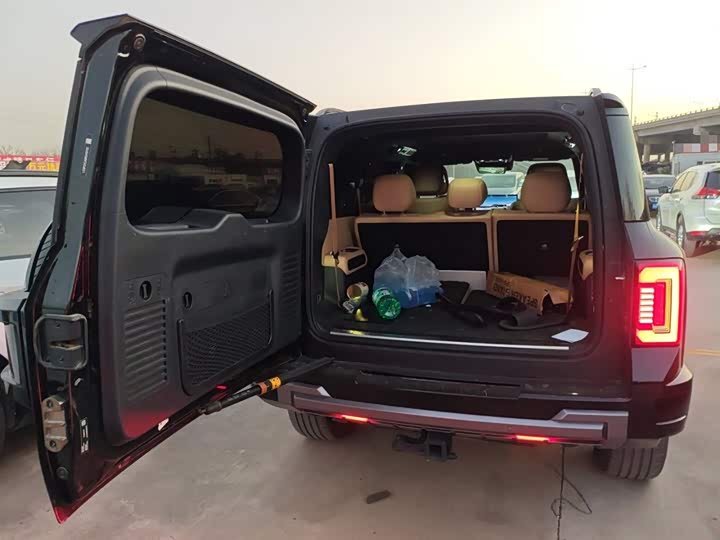 BYD FangChengBao Leopard 8 2025 2025款 智勇旗舰版 7座