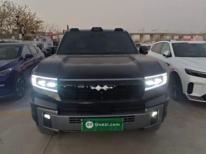 BYD FangChengBao Leopard 8 2025 2025款 智勇旗舰版 7座