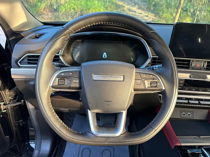 Jetour X70 2023 2023款 1.5T DCT超越PRO+版 7座