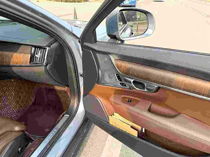 Volvo V90 2021 2021款 Cross Country B5 AWD 智尊版