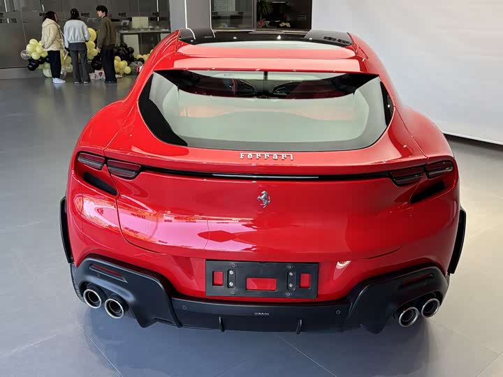 Ferrari Purosangue 2023 2023款 6.5L V12