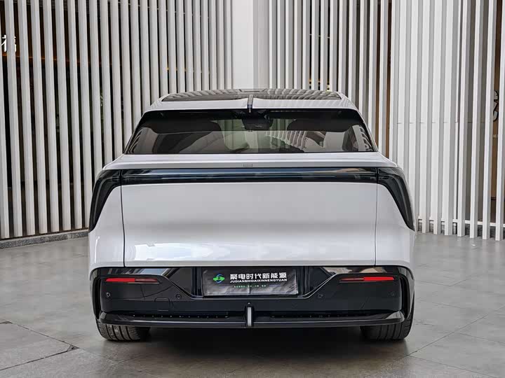 HiPhi Y 2023 2023款 560km 先锋版