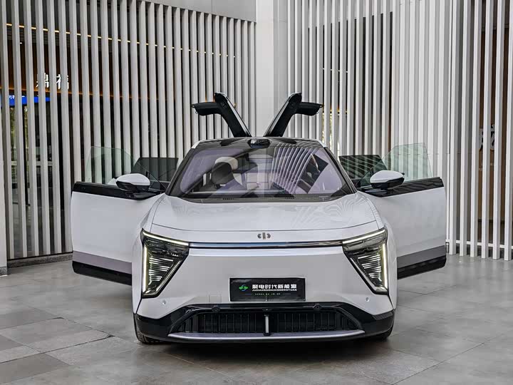 HiPhi Y 2023 2023款 560km 先锋版
