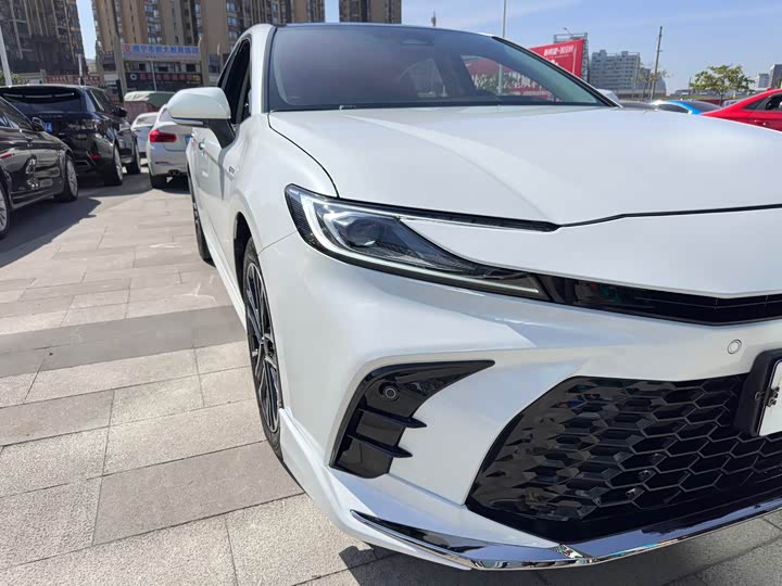 Toyota Camry 2025 2025款 双擎 2.5HG 尊贵智行版
