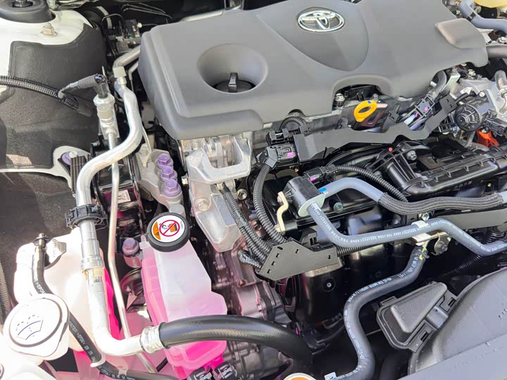 Toyota Camry 2025 2025款 双擎 2.5HG 尊贵智行版