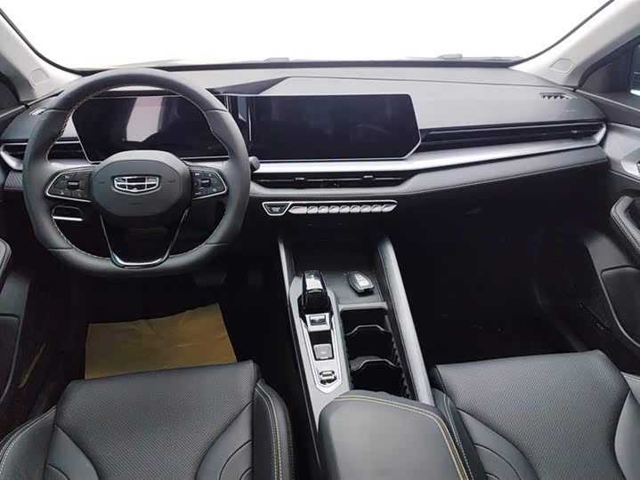 Geely Binrui 2024 2024款 缤瑞COOL 1.5T DCT冠军版