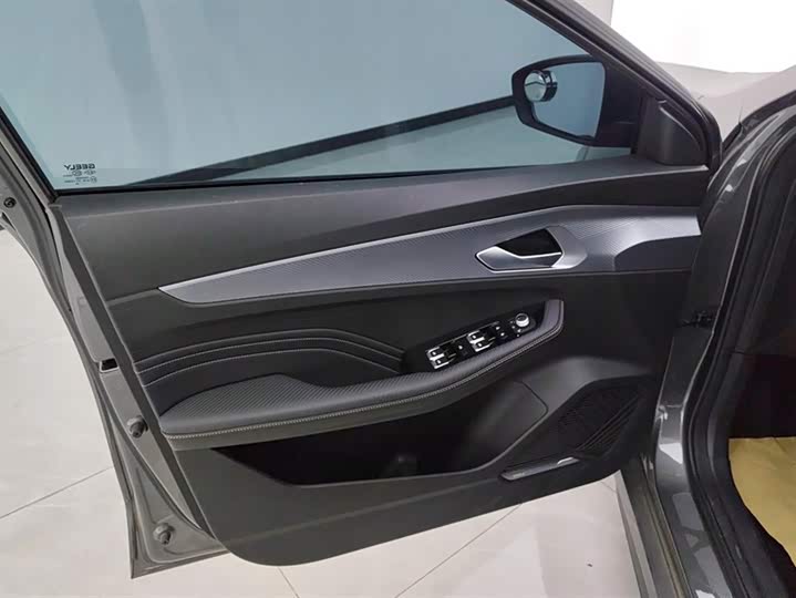 Geely Binrui 2024 2024款 缤瑞COOL 1.5T DCT冠军版