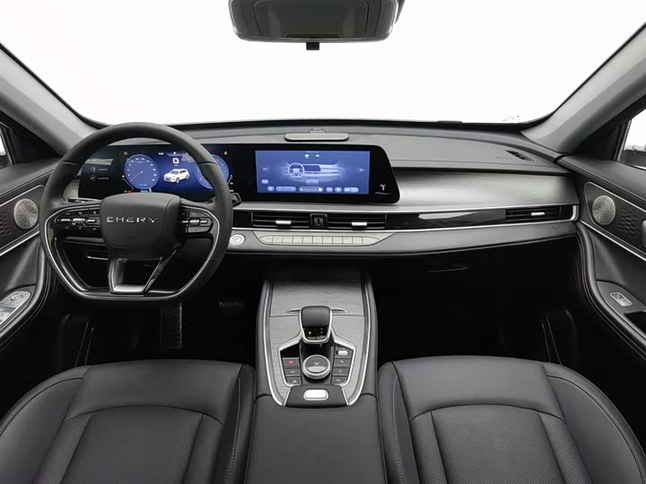 Chery Tiggo 8 Pro 2025 2025款 290T 两驱豪华版