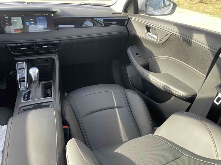 Roewe i5 2026 2026款 1.5L CVT豪华版