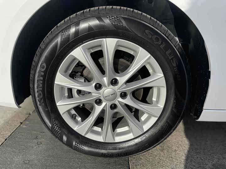 Roewe i5 2026 2026款 1.5L CVT豪华版