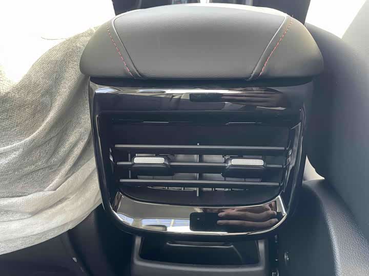 Roewe i5 2026 2026款 1.5L CVT豪华版