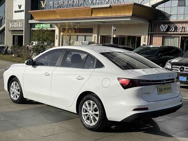 Roewe i5 2026 2026款 1.5L CVT豪华版