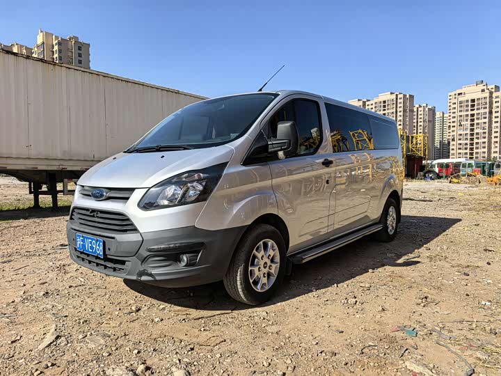Ford Transit 2022 2022款 2.0T汽油自动多功能商用车中轴低顶双开尾门国VI