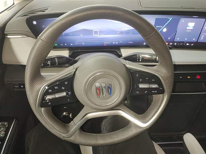 Buick GL8 ES 2025 2025款 陆尊 智享版