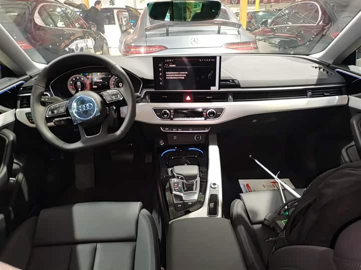 Audi A5 2024 2024款 Sportback 40 TFSI 时尚动感型