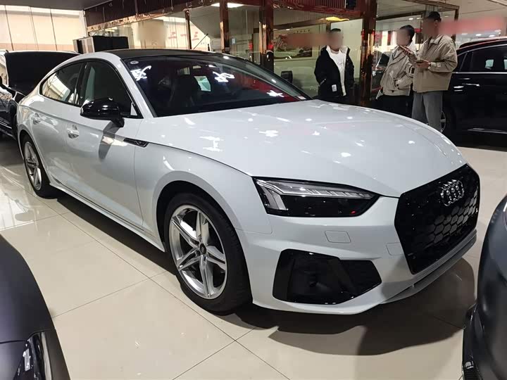 Audi A5 2024 2024款 Sportback 40 TFSI 时尚动感型