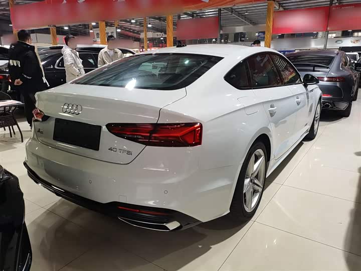 Audi A5 2024 2024款 Sportback 40 TFSI 时尚动感型