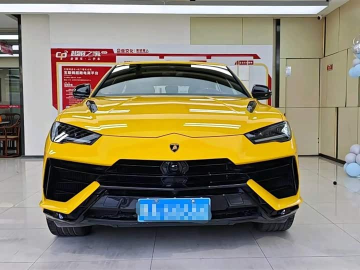 2023 Lamborghini Urus