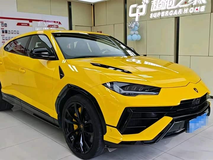 2023 Lamborghini Urus