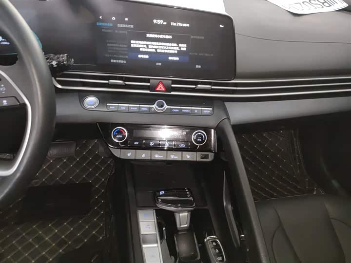 Hyundai Elantra N line 2023 2023款 1.5L CVT LUX尊贵版