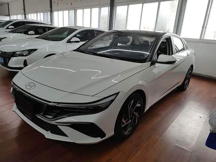 Hyundai Elantra N line 2023 2023款 1.5L CVT LUX尊贵版