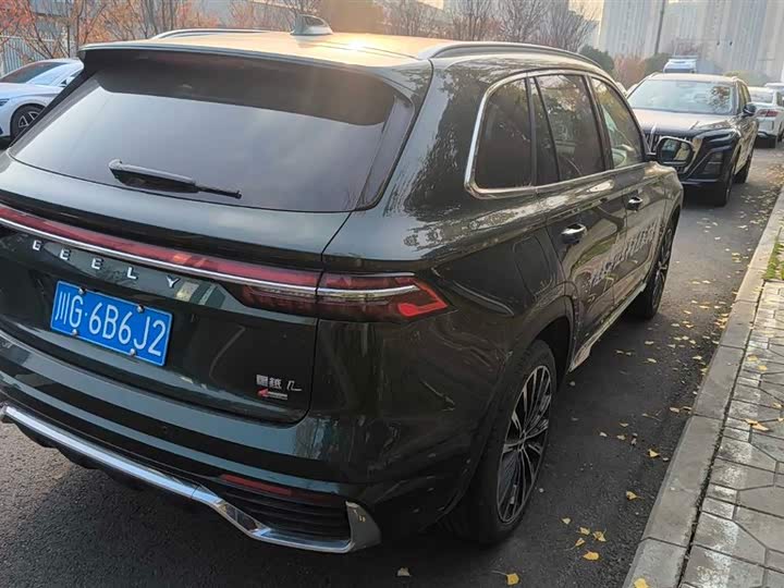 Geely Monjaro 2025 2025款 东方曜 2.0TD 自动四驱望月版