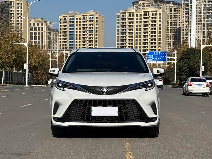 Toyota Granvia 2024 2024款 2.5L混动 舒适版