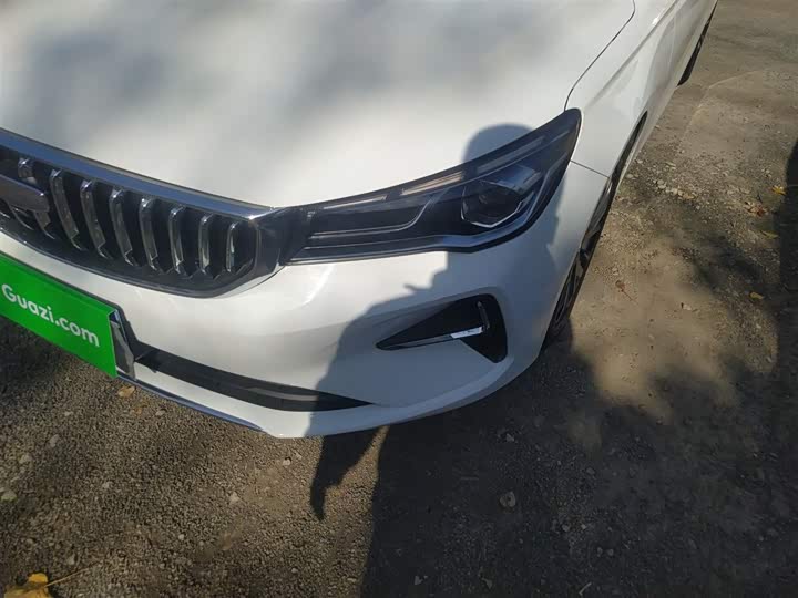 Geely Emgrand 2025 2025款 第4代 1.5L CVT龙腾版