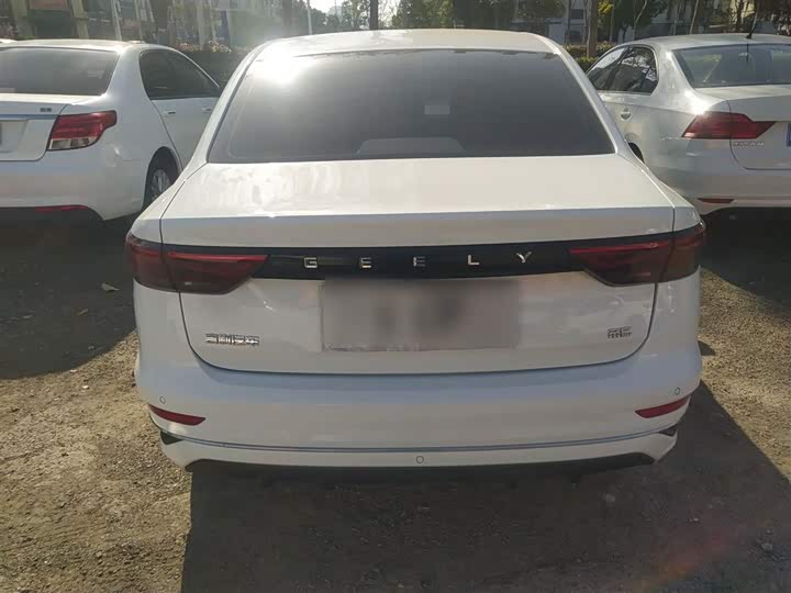 Geely Emgrand 2025 2025款 第4代 1.5L CVT龙腾版