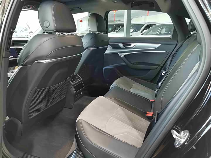 Audi A6L Hybrid 2022 2022款 55 TFSI e quattro