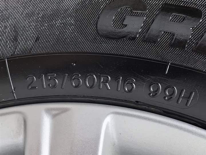 GAC Trumpchi M6 2025 2025款 MAX 270T WDCT 豪华版