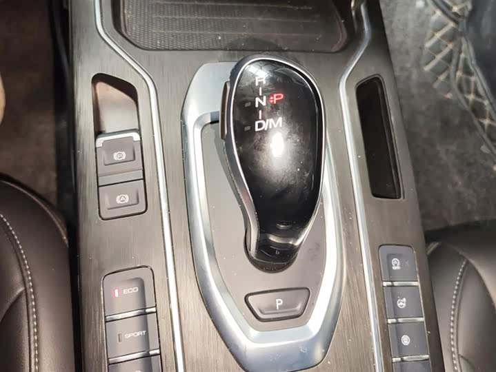 Wey VV5 2021 2021款 1.5T 两驱智先锋