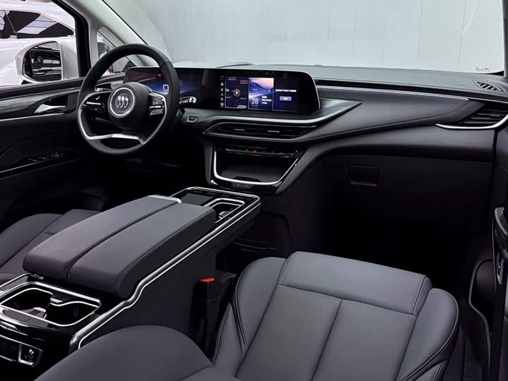 Buick GL8 Hybrid 2025 2025款 陆尚 先享版 7座