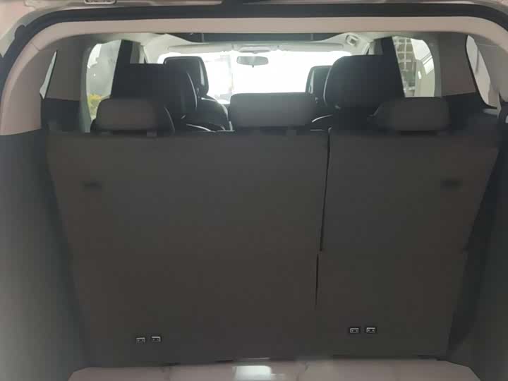 Buick GL8 Hybrid 2025 2025款 陆尚 先享版 7座