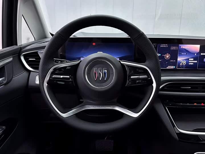 Buick GL8 Hybrid 2025 2025款 陆尚 先享版 7座