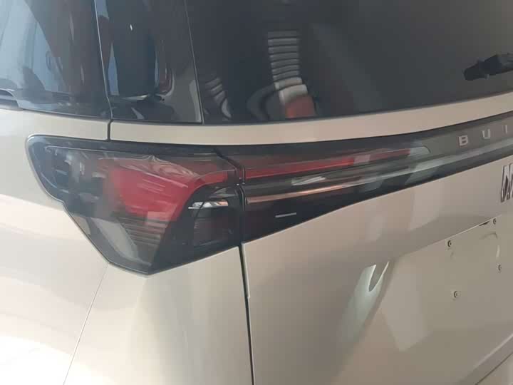 Buick GL8 Hybrid 2025 2025款 陆尚 先享版 7座