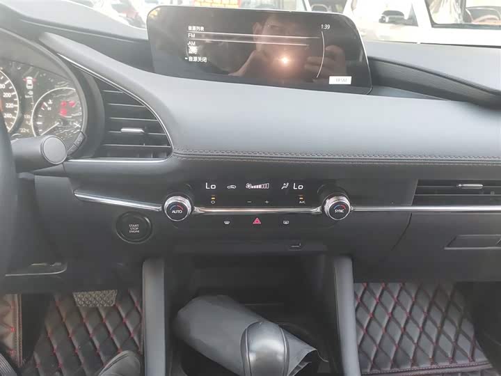 Mazda 3 (Axela) 2023 2023款 2.0L 自动质臻版