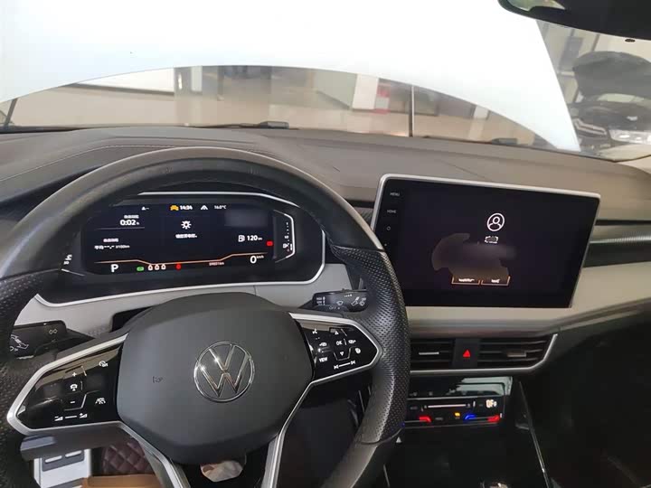 Volkswagen Tayron X 2023 2023款 330TSI 两驱尊贵高能版