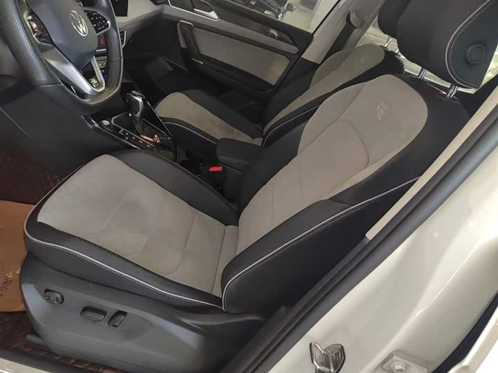 Volkswagen Tayron X 2023 2023款 330TSI 两驱尊贵高能版