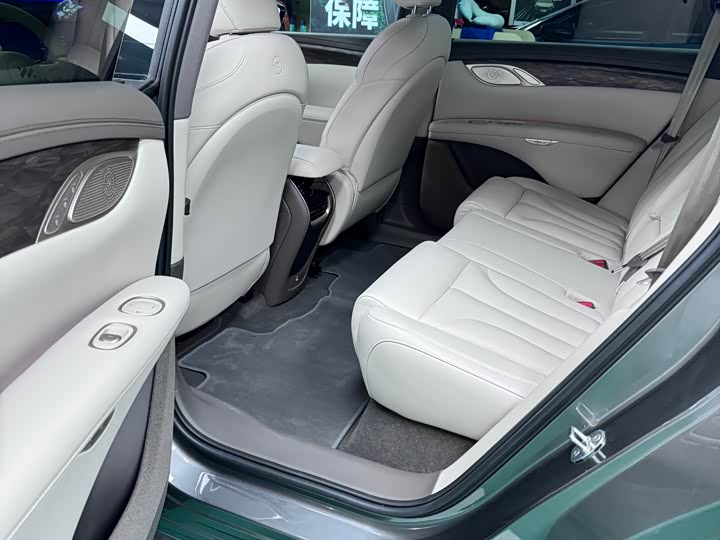 IM motors LS7 2025 2025款 焕新版 Ultra