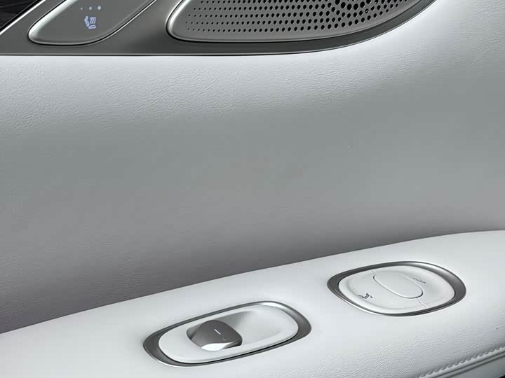 IM motors LS7 2025 2025款 焕新版 Ultra