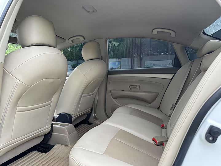 Dongfeng E11K 2021 2021款 57.757kWh 充电版