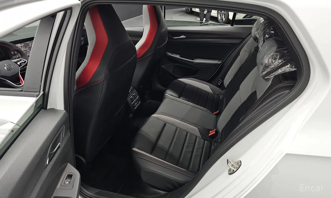 Volkswagen Golf 2022 2.0 GTI