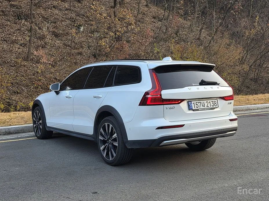 Volvo V60 2019 B5 Ultimate AWD
