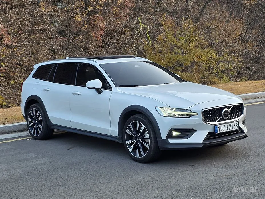 Volvo V60 2019 B5 Ultimate AWD