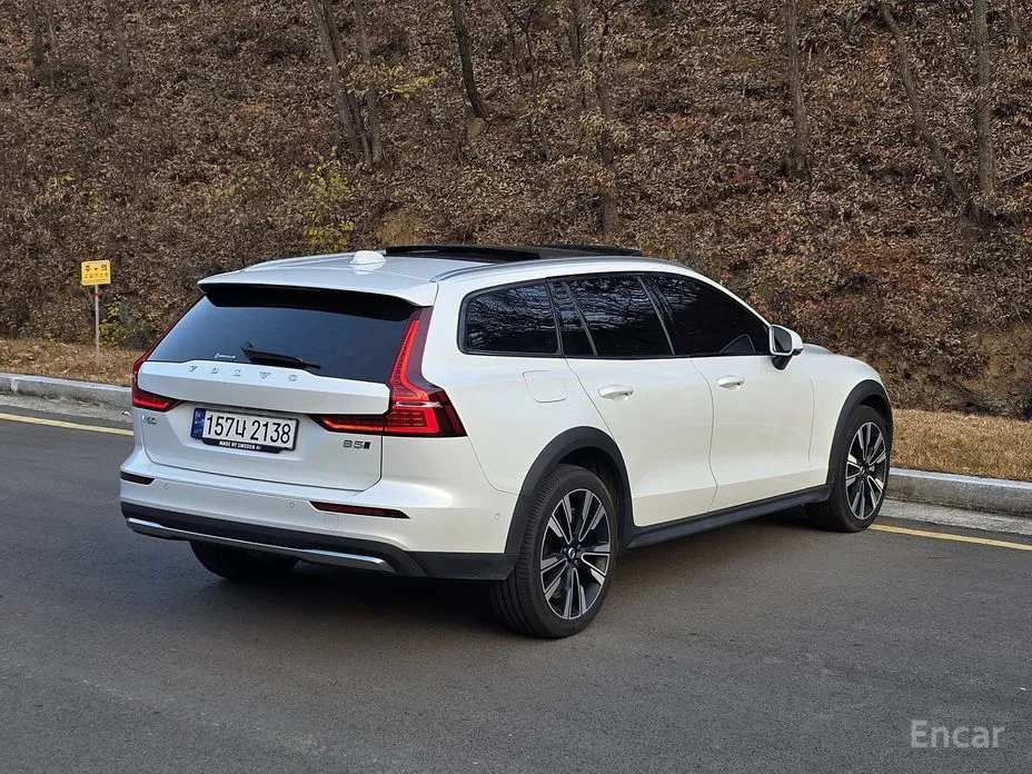 Volvo V60 2019 B5 Ultimate AWD