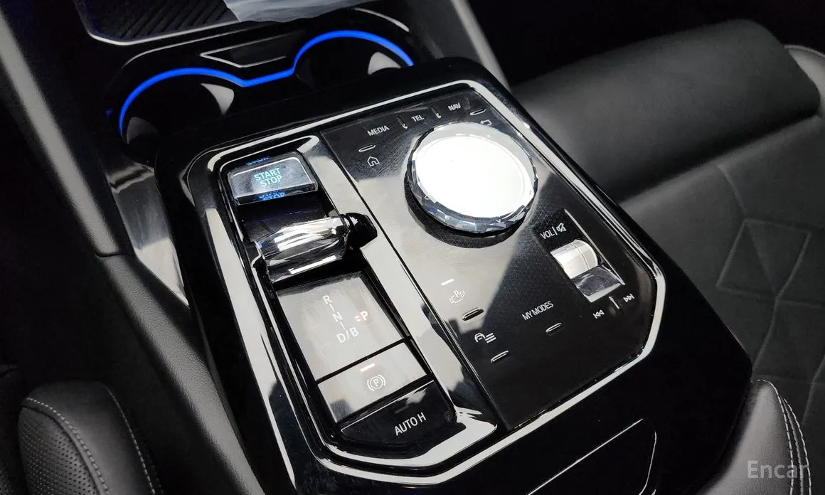 BMW i5 2023 eDrive 40