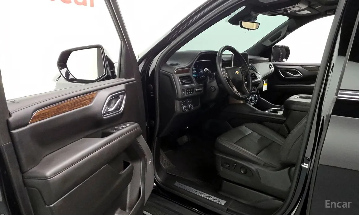 Chevrolet Tahoe 2022 6.2 Dark Knight 4WD