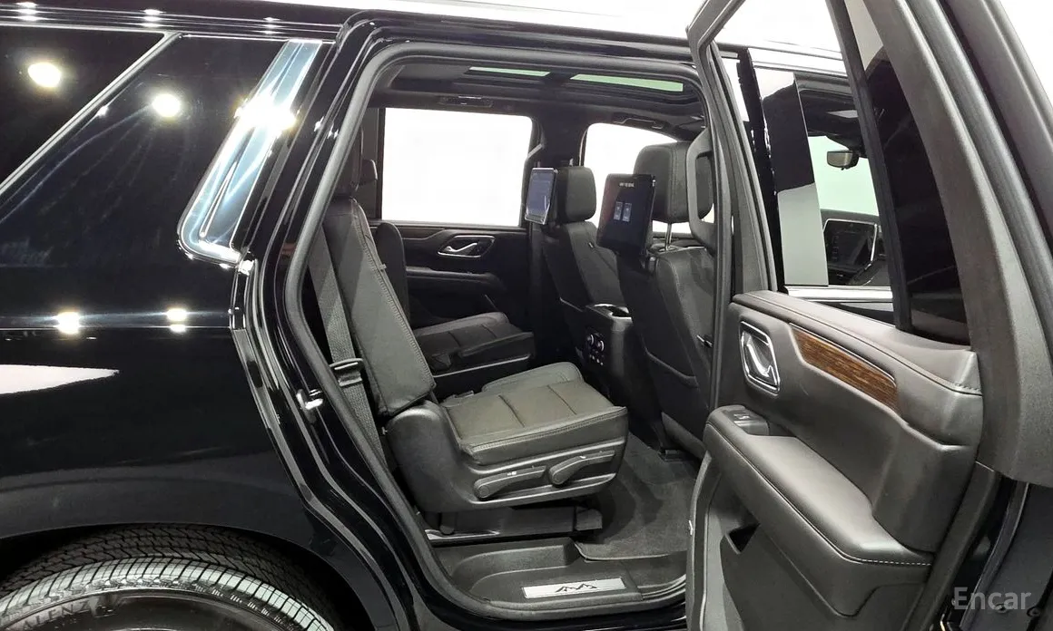 Chevrolet Tahoe 2022 6.2 Dark Knight 4WD