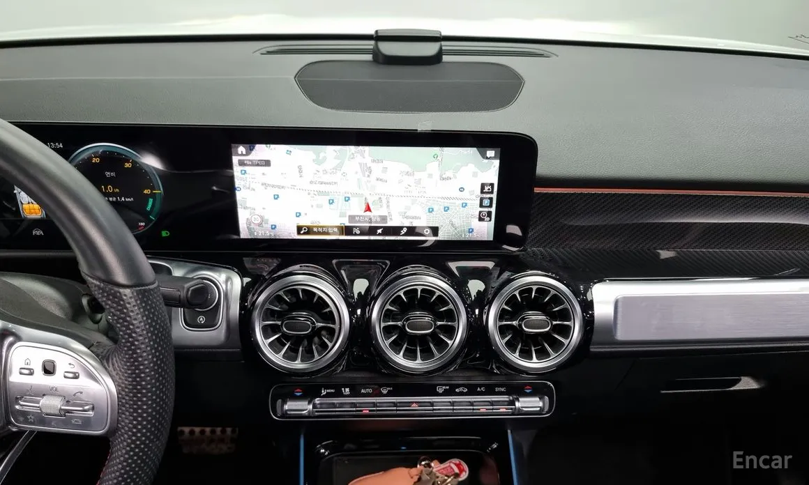 Mercedes-Benz GLB-Class 2020 GLB250 4MATIC